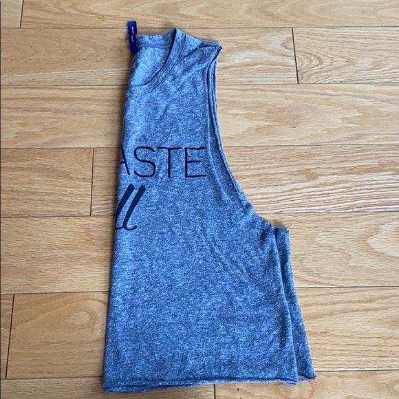 Without walls Yoga tank - Picture 4 of 4